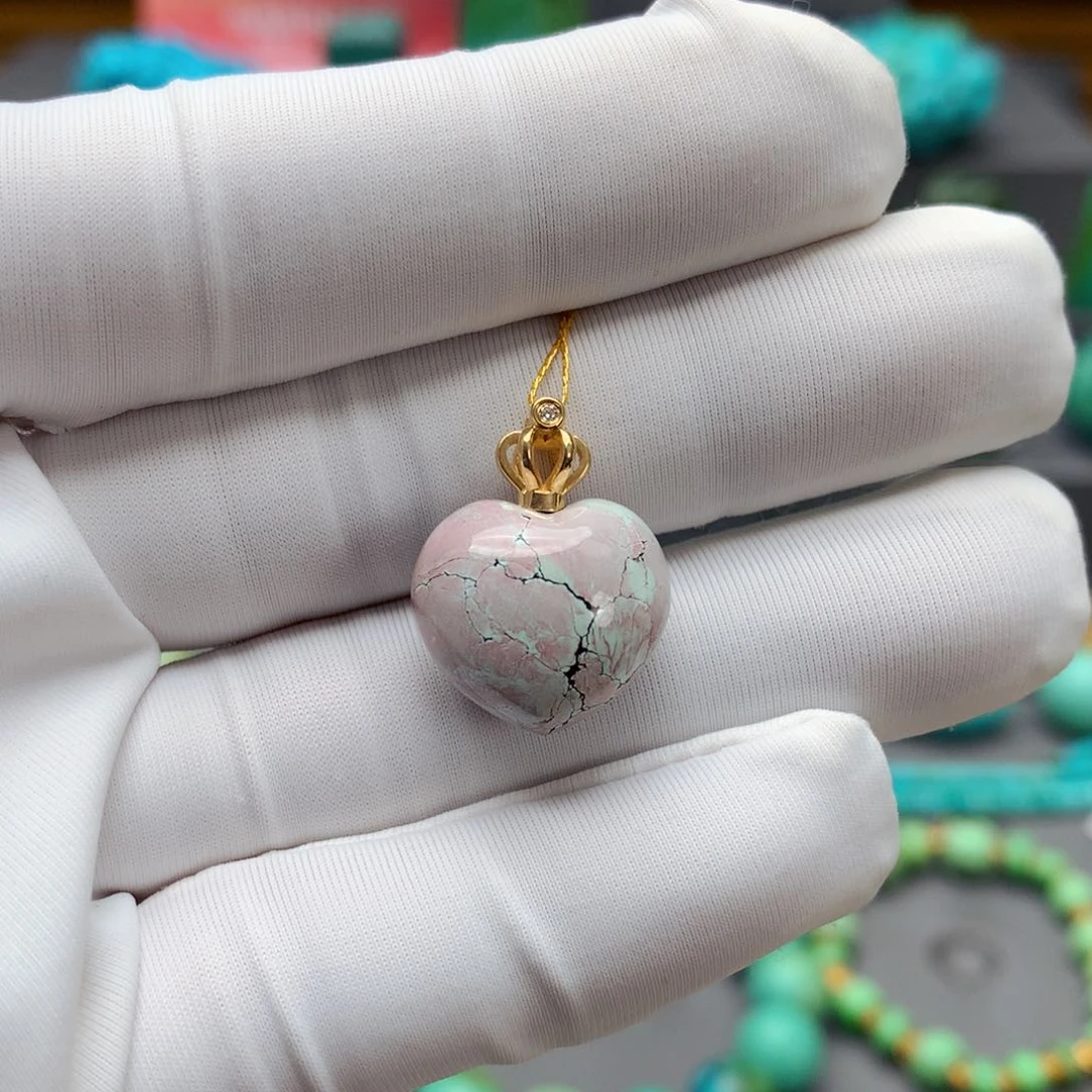 绿松石配饰未镶嵌