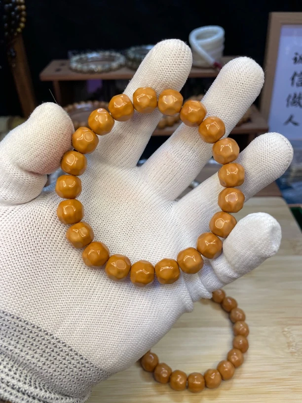 黑点款奶酪1.1左右猴头核桃手串