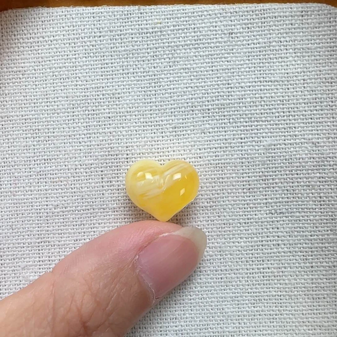 琥珀未镶嵌珠宝奇石定制