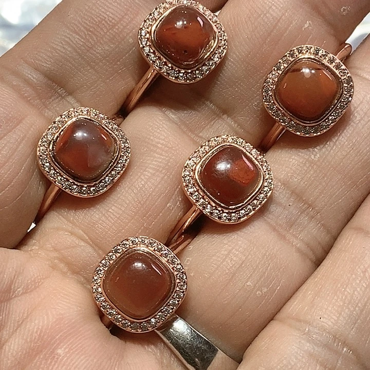 玛瑙/玉髓戒指钛钢南红戒指72号