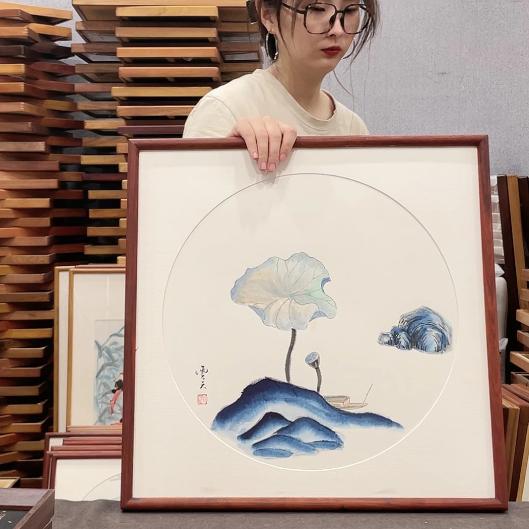 国画手绘带框尺寸：53*53