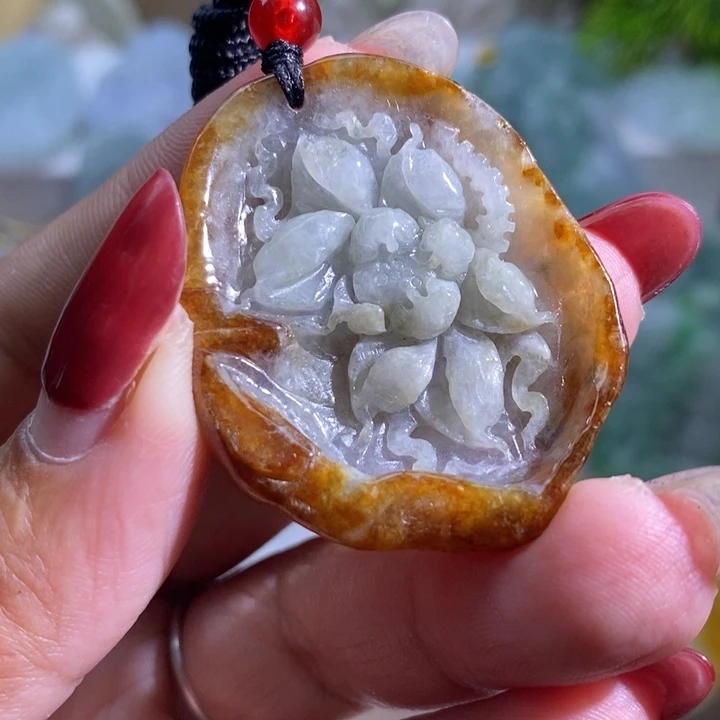 【闪购商品】翡翠挂件未镶嵌花