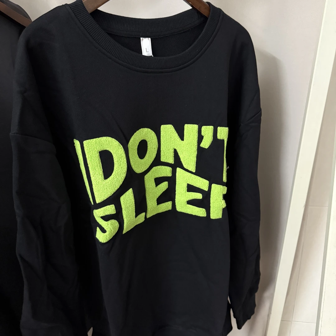 2025秋冬常规潮流潮牌情侣简单大气字母圆领纯棉中性穿搭卫衣男女