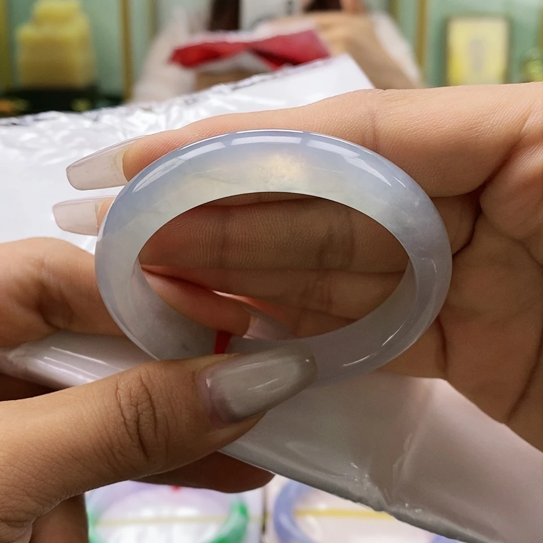 【闪购商品】未镶嵌手镯翡翠