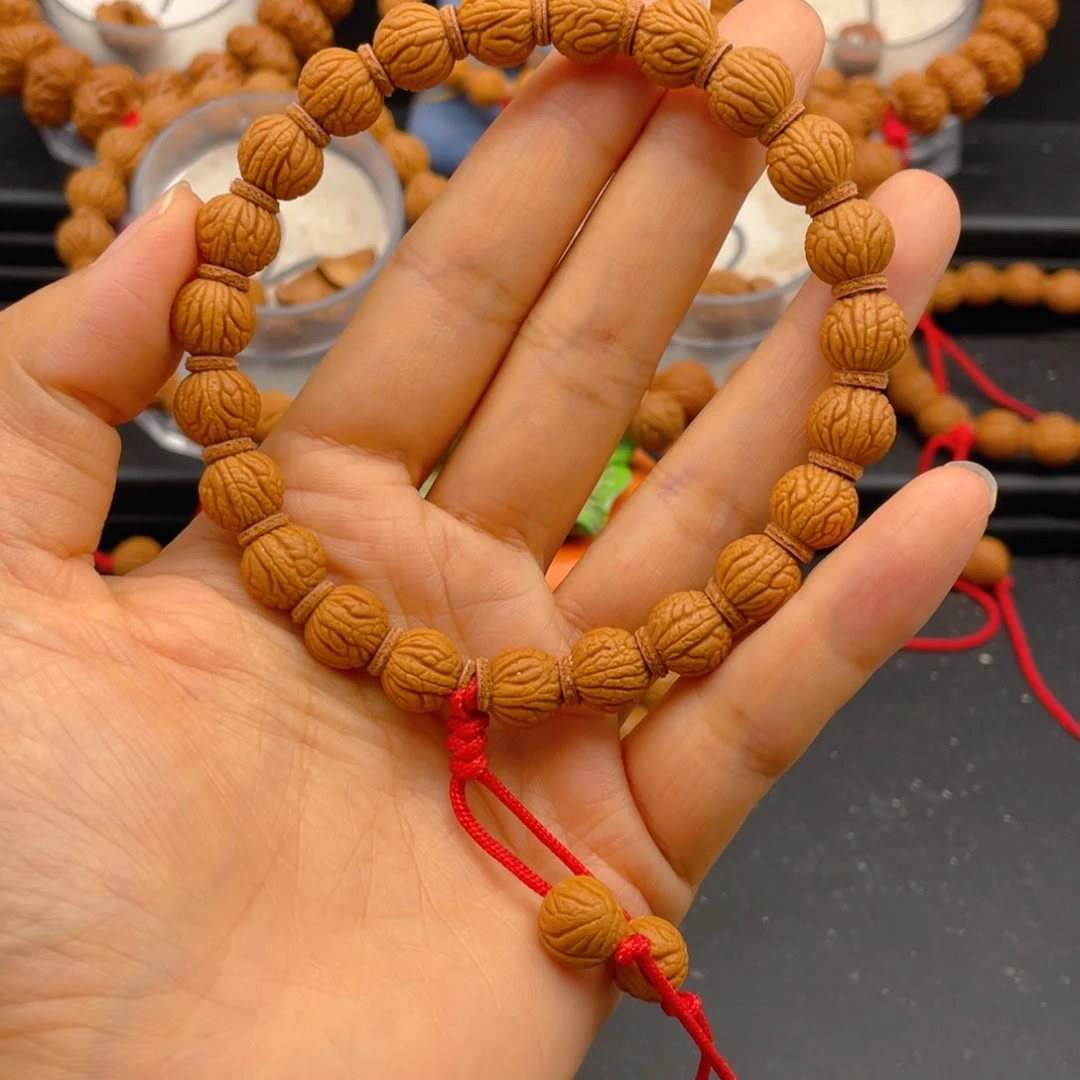 小****桃核吊坠见健健康康平平安安8