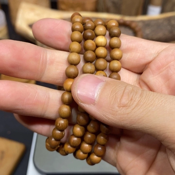 木保真老山檀0.6 108 瑕疵