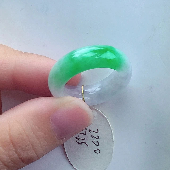 翡翠未镶嵌戒指15号