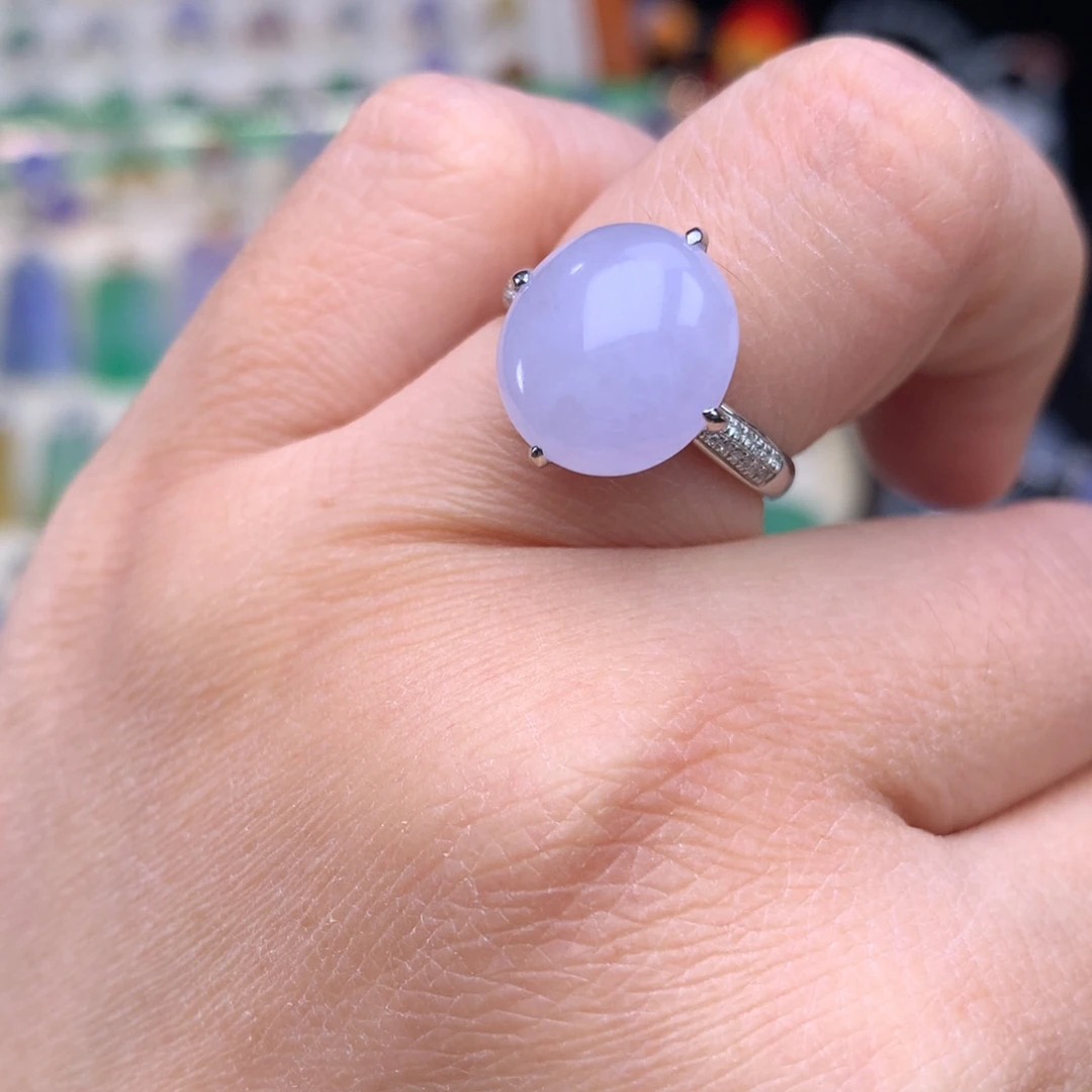 翡翠戒指18K金镶嵌蛋面戒指