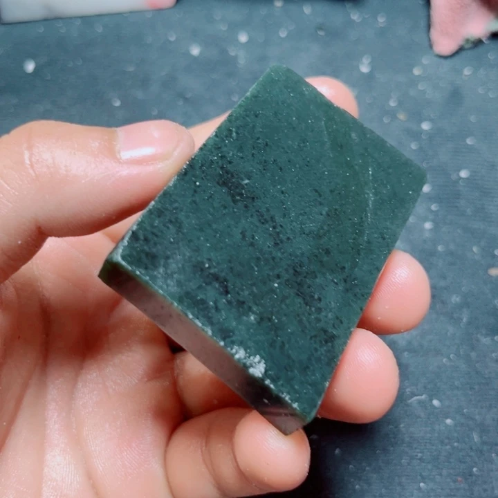 和田玉（白玉）未镶嵌珠宝奇石