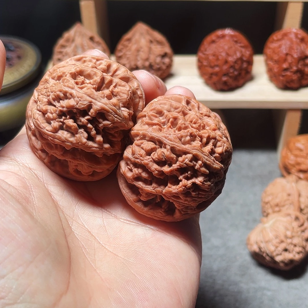 H***晖文玩核桃把件48大粗筋