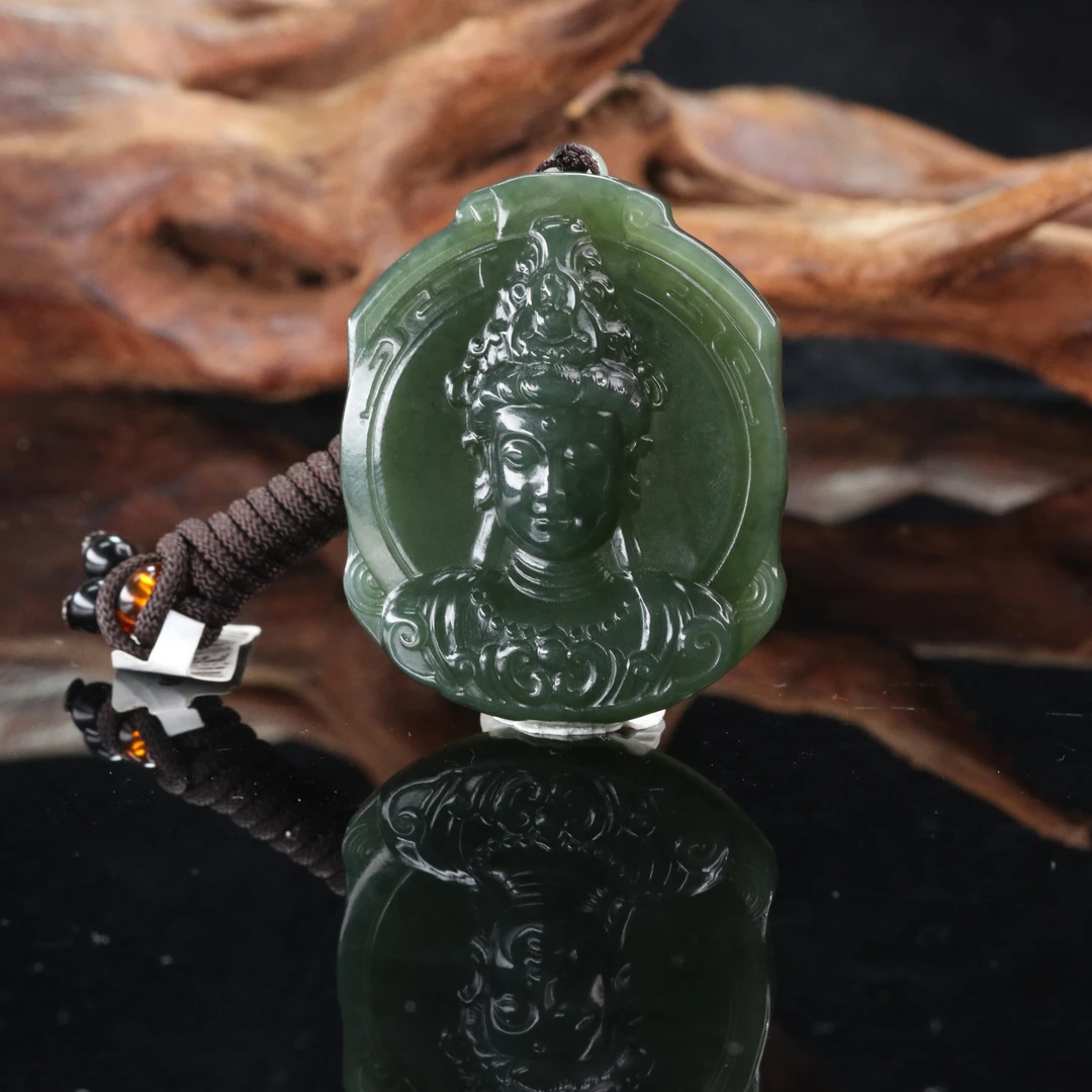 19和田玉湖水绿出人头地/400739北京中保拍卖