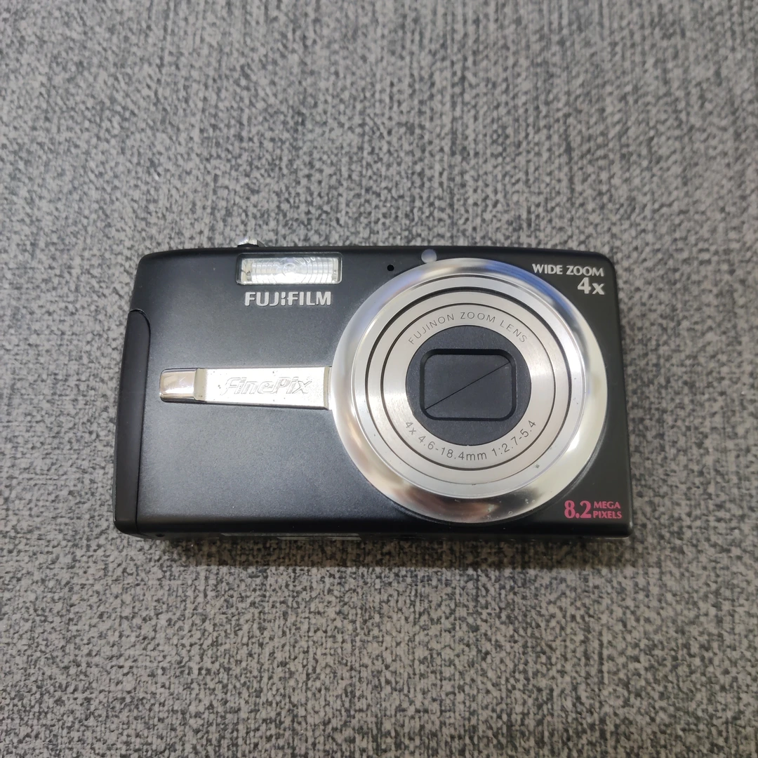 95新 Fujifilm/富士 【F480】相机 复古氛围感 820w像素 平价