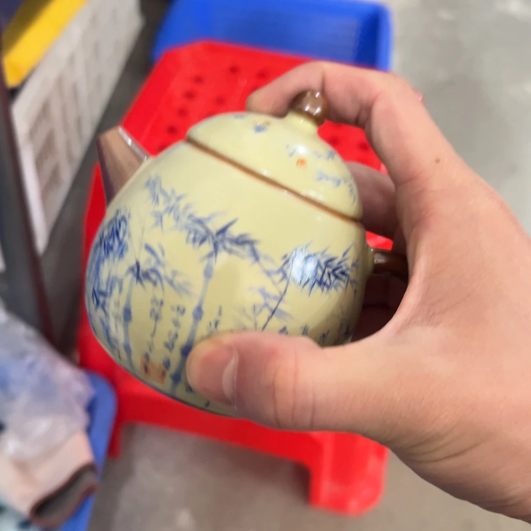 陶瓷等行业的生产和销售企业提供了