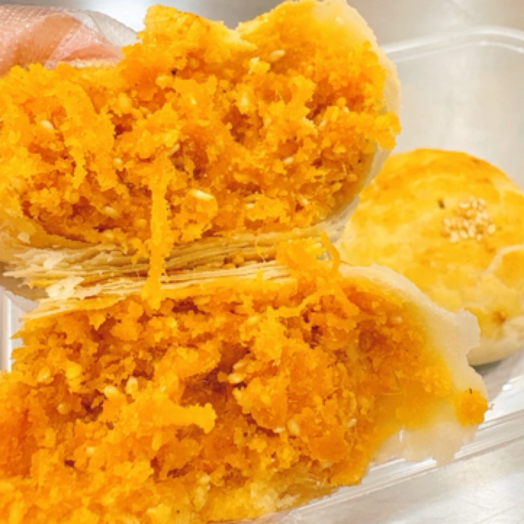 肉松月饼老式酥皮传统糕点礼盒特色