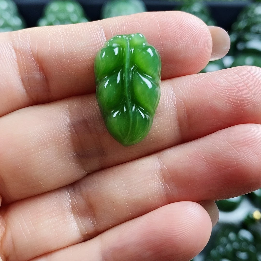 和田玉（碧玉）未镶嵌颈饰