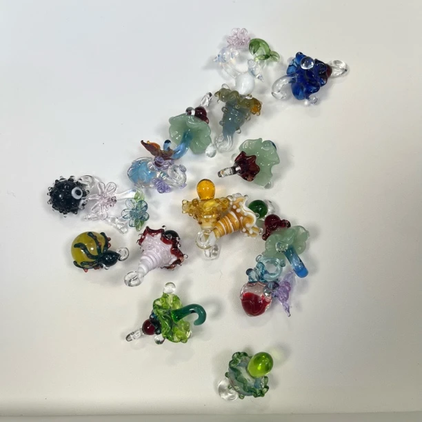 淄博琉璃吊坠纯手工