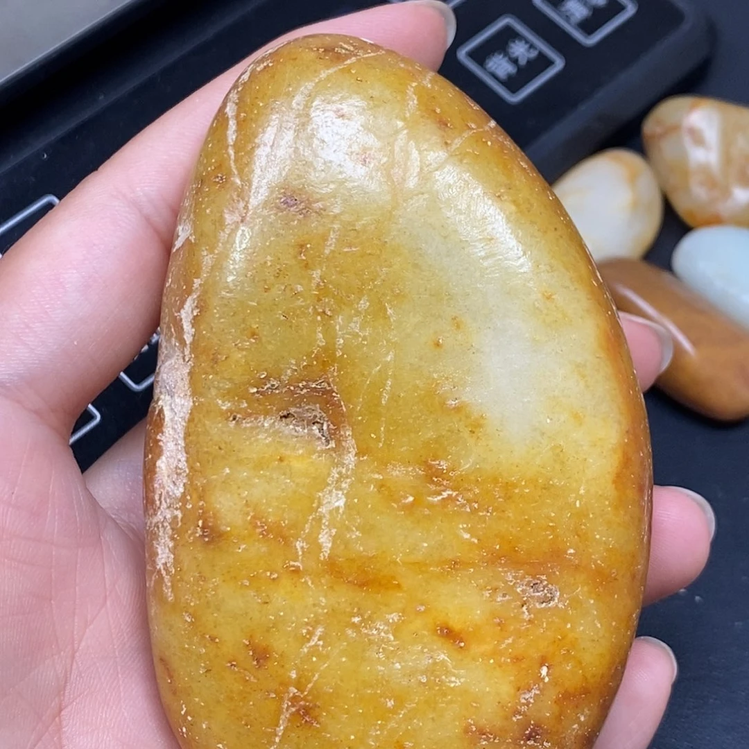 和田玉（糖玉）未镶嵌挂件