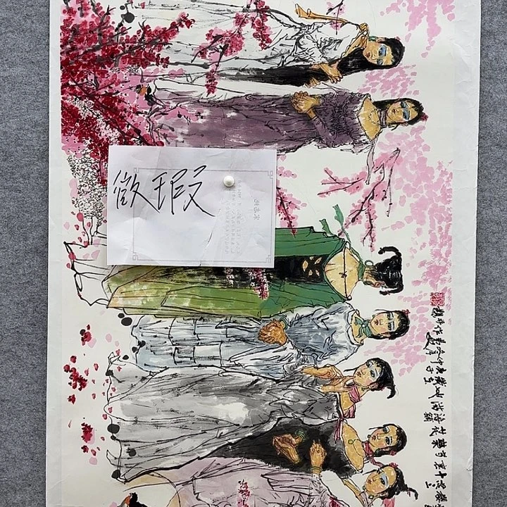 国画花鸟的翅膀是一个巨大的蝴蝶结