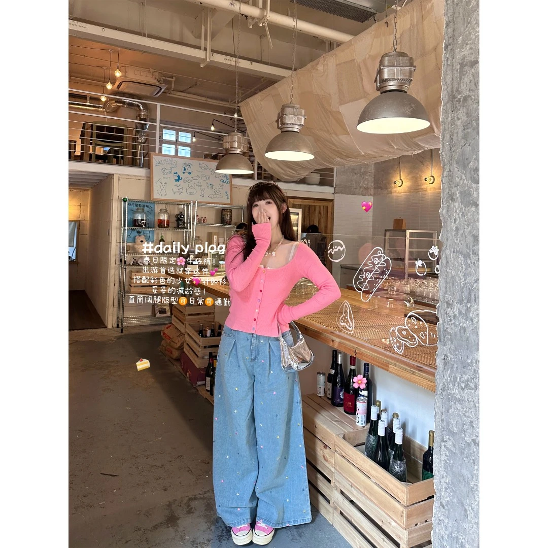 小沈美眉微胖梨形显瘦波点刺绣花朵牛仔裤春宽松阔腿直筒休闲裤女