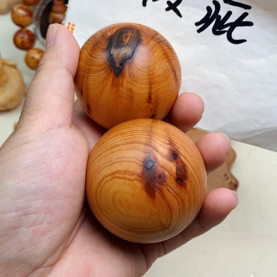 柏木（崖柏）瑕疵3