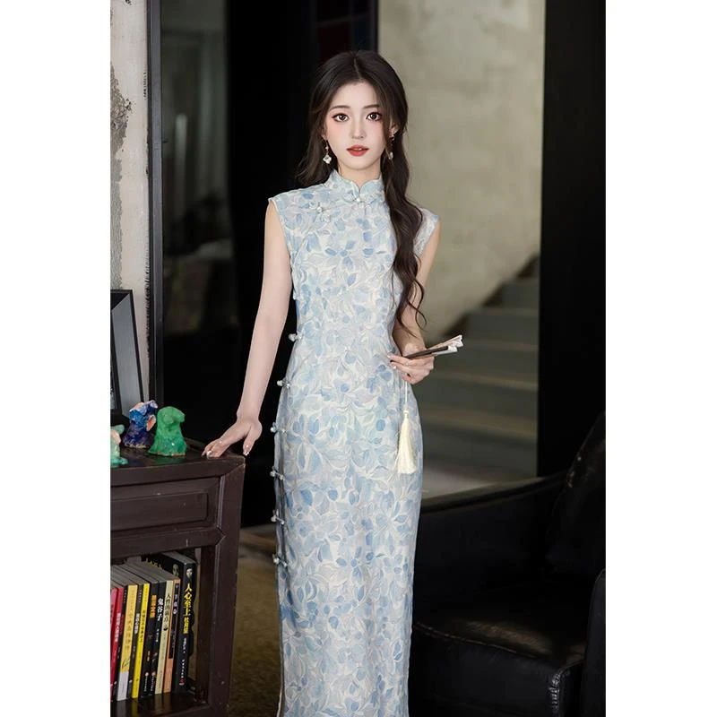 新中式旗袍高端大气上档次2025新款夏季女改良年轻款连衣裙浅蓝色