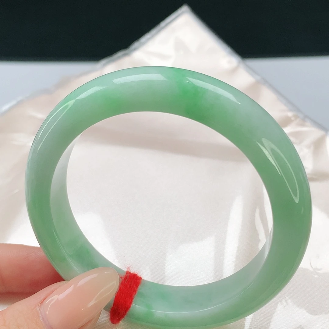 未镶嵌手镯翡翠56.6圈口