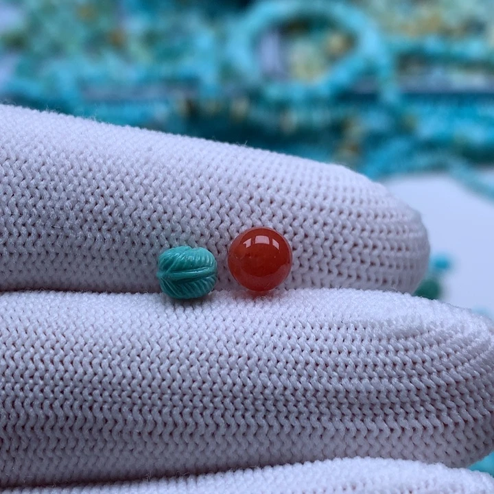 南红玛瑙未镶嵌珠宝奇石