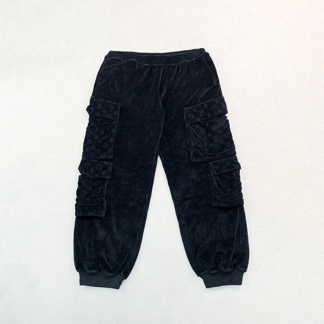 未使用 LouisVuitton/路易威登 lv满印logo运动长裤m码编码xb2669