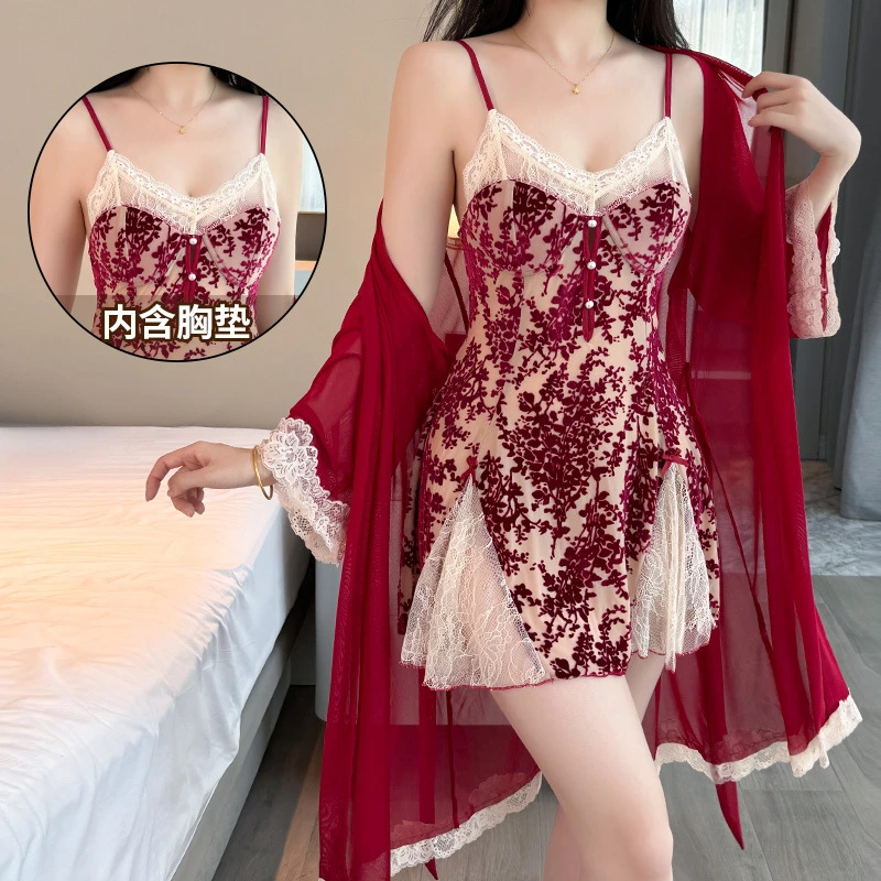 2025年秋冬甜美植绒睡衣深V吊带睡裙带胸垫性感露背睡裙外袍套装
