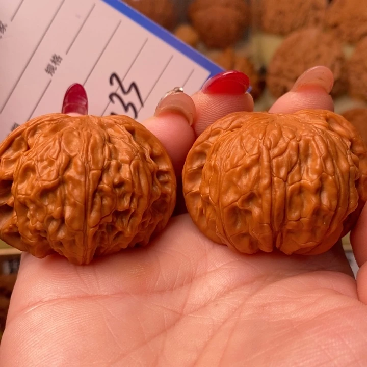 桃核吊坠全品大正莫盘