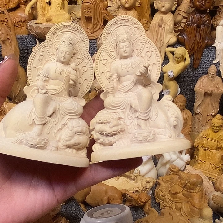 黄杨木黄杨木瑕疵文殊普贤