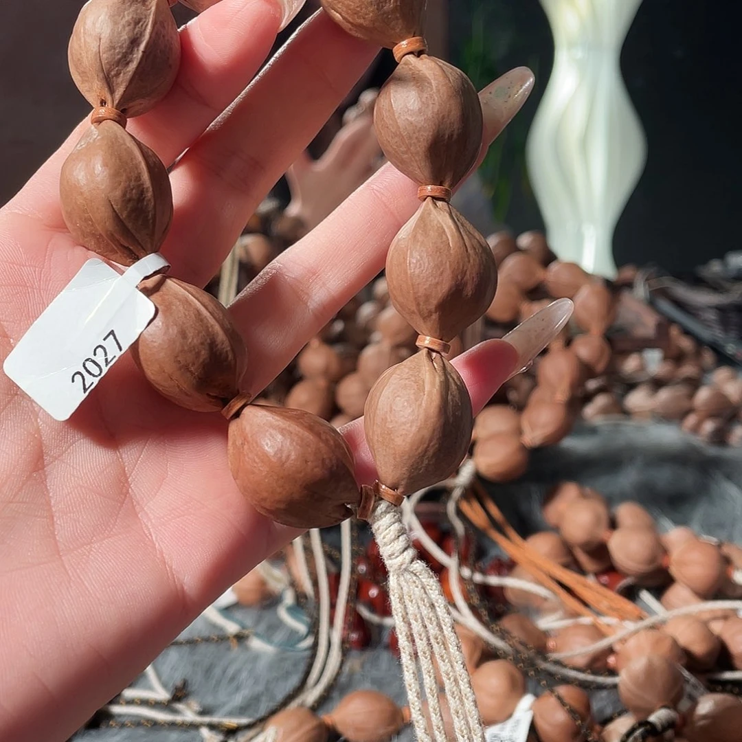 吊坠橄榄核2027福利款