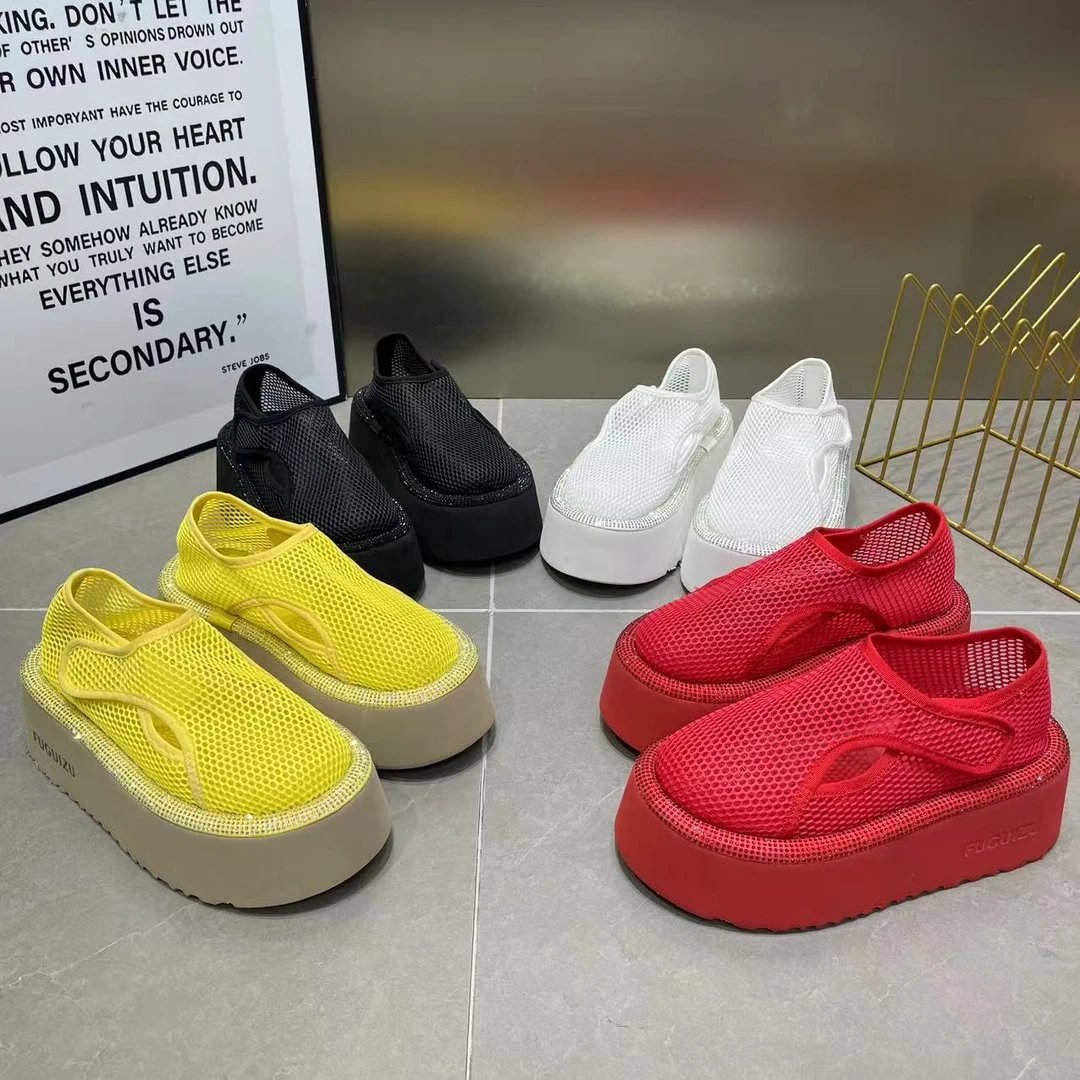 欧货水钻大网眼网面透气松糕厚底网鞋女2025新款小个子增高凉拖鞋