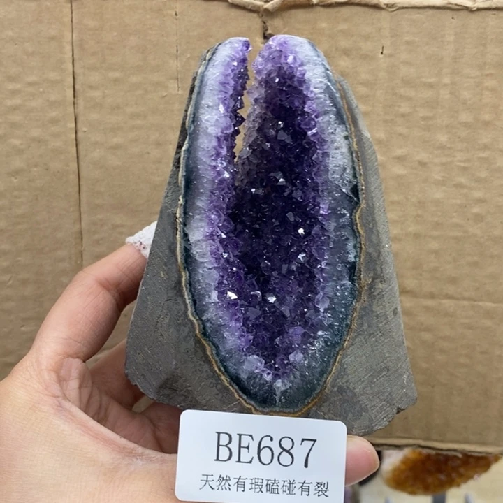 未镶嵌大型摆件（非配饰）水晶