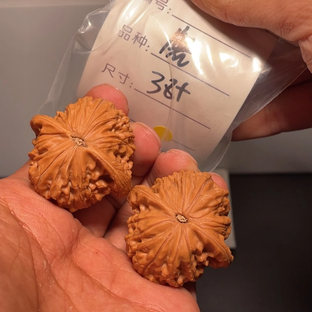 文玩核桃吊坠文玩核桃