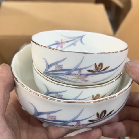 不要太多人说他在杯盘子用****5