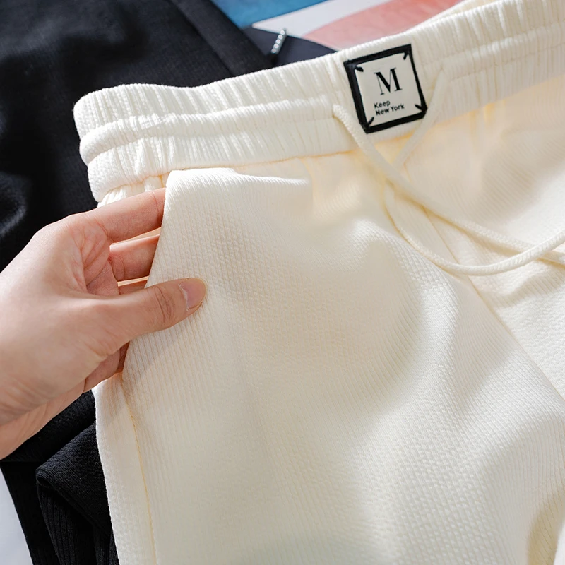 天丝肌理感休闲舒适直筒裤女2025春夏季高腰显瘦宽松窄版阔腿长裤