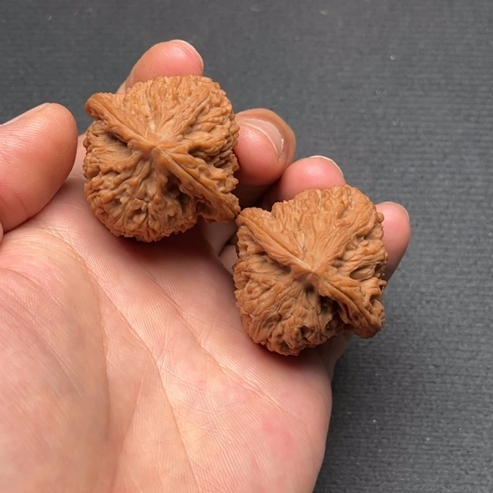 文玩核桃把件高炮南疆石