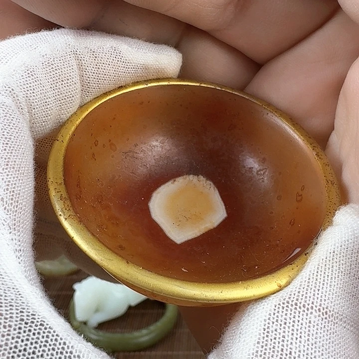 和田玉挂件未镶嵌白***旅