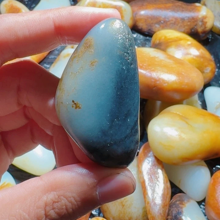 和田玉未镶嵌挂件37克