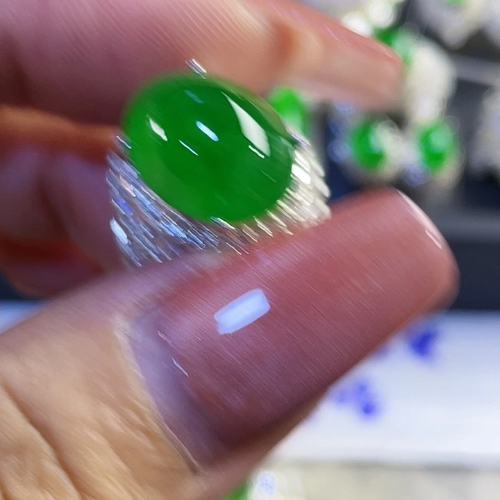 万***8定制翡翠未镶嵌86588888888
