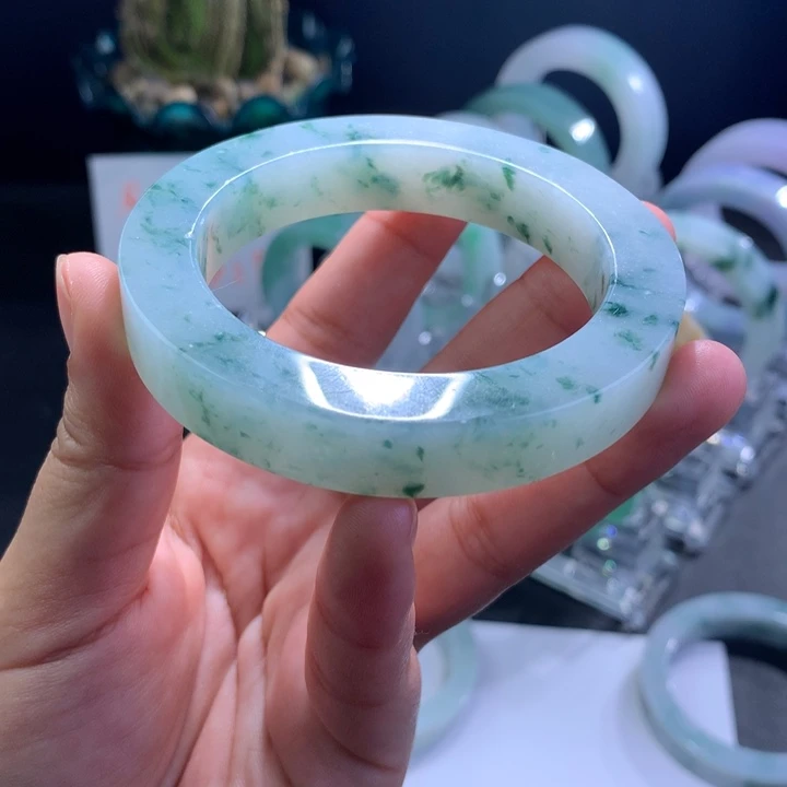 定制翡翠未镶嵌天然缅甸翡翠手镯定制