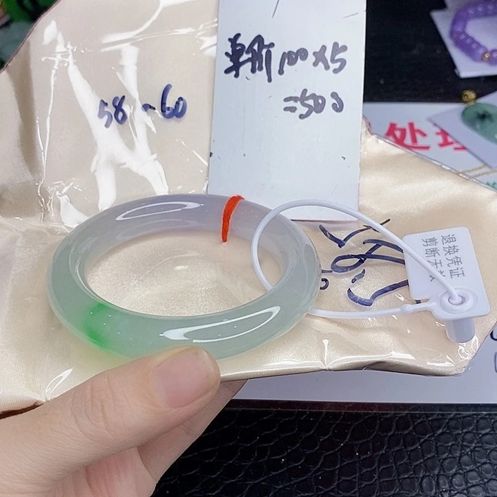 翡翠手镯未镶嵌用****清一图一物实物为准