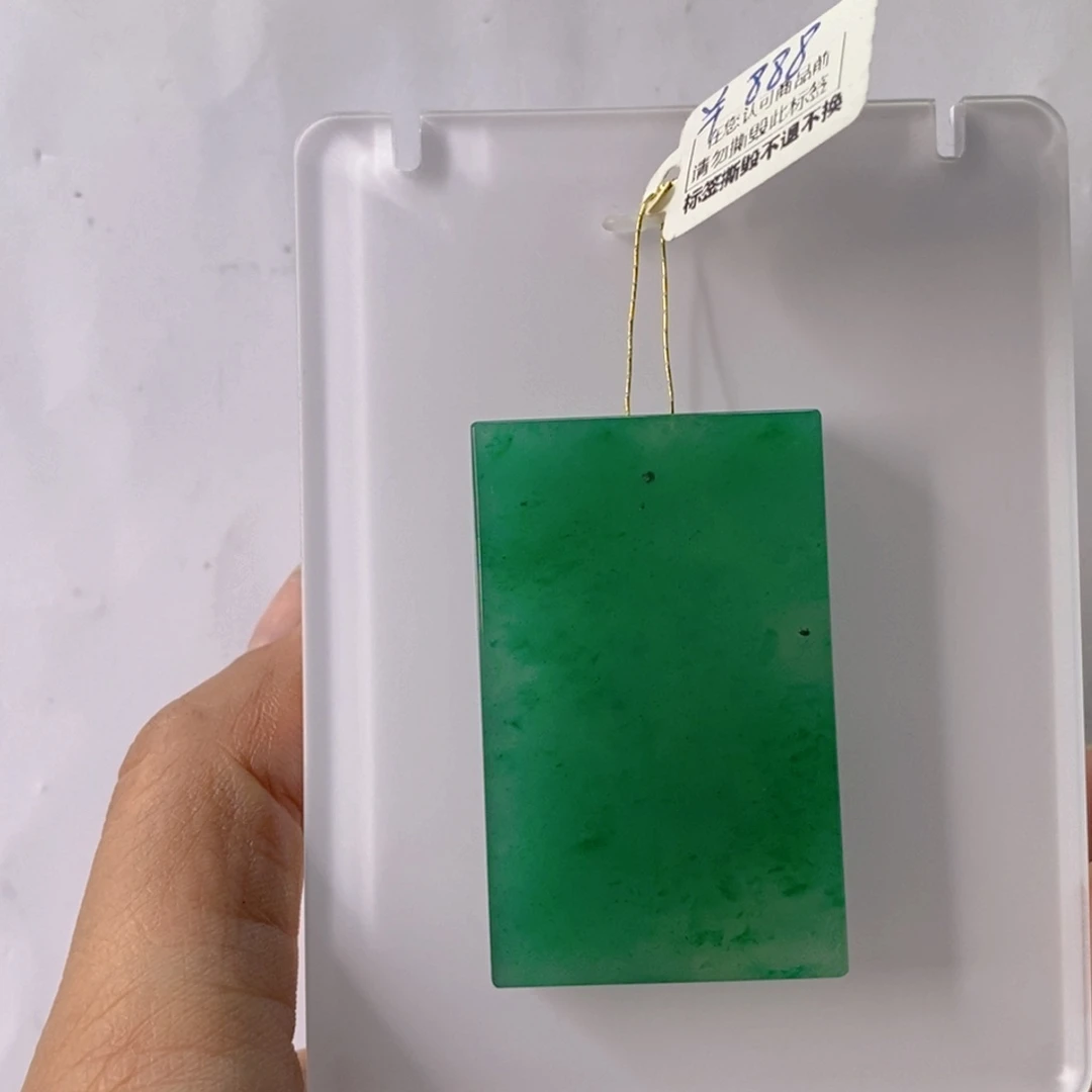 石英质玉未镶嵌颈饰