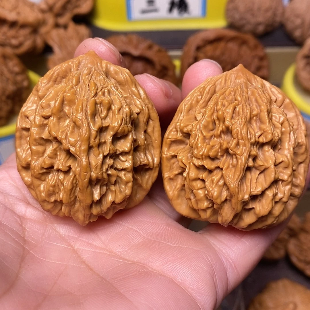 吊坠文玩核桃麦虎