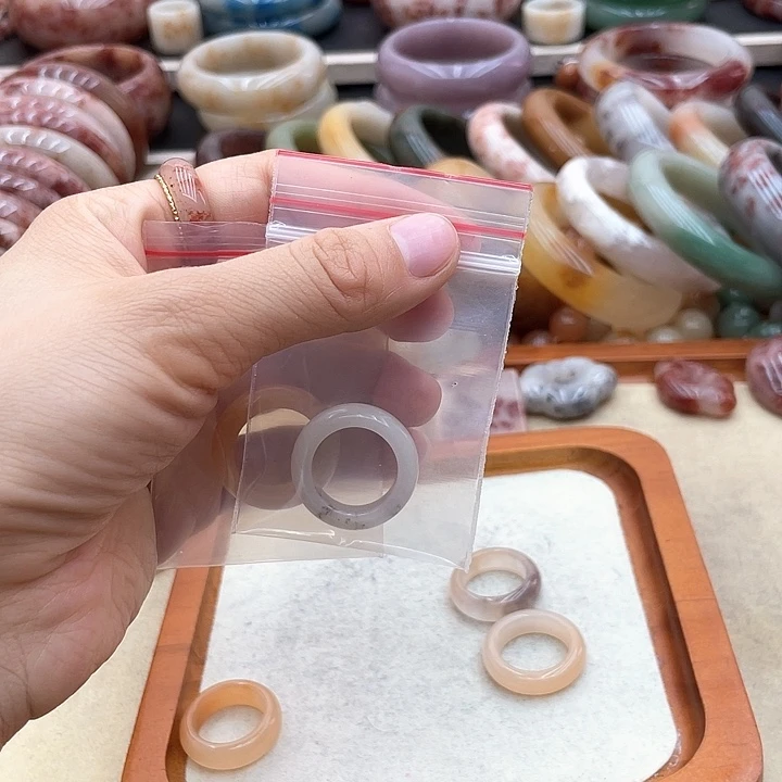 石英质玉圈口55未镶嵌芯*