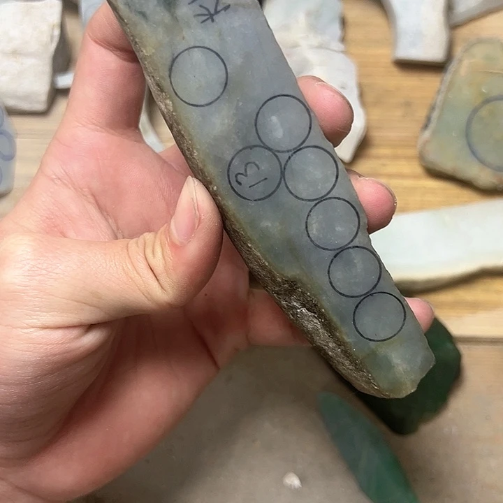 翡翠颈饰未镶嵌用****5纯天然缅甸翡翠