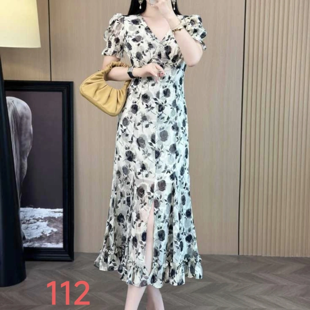 【珍珍粉丝专享】112深圳南油高端女装2025夏季新品连衣裙