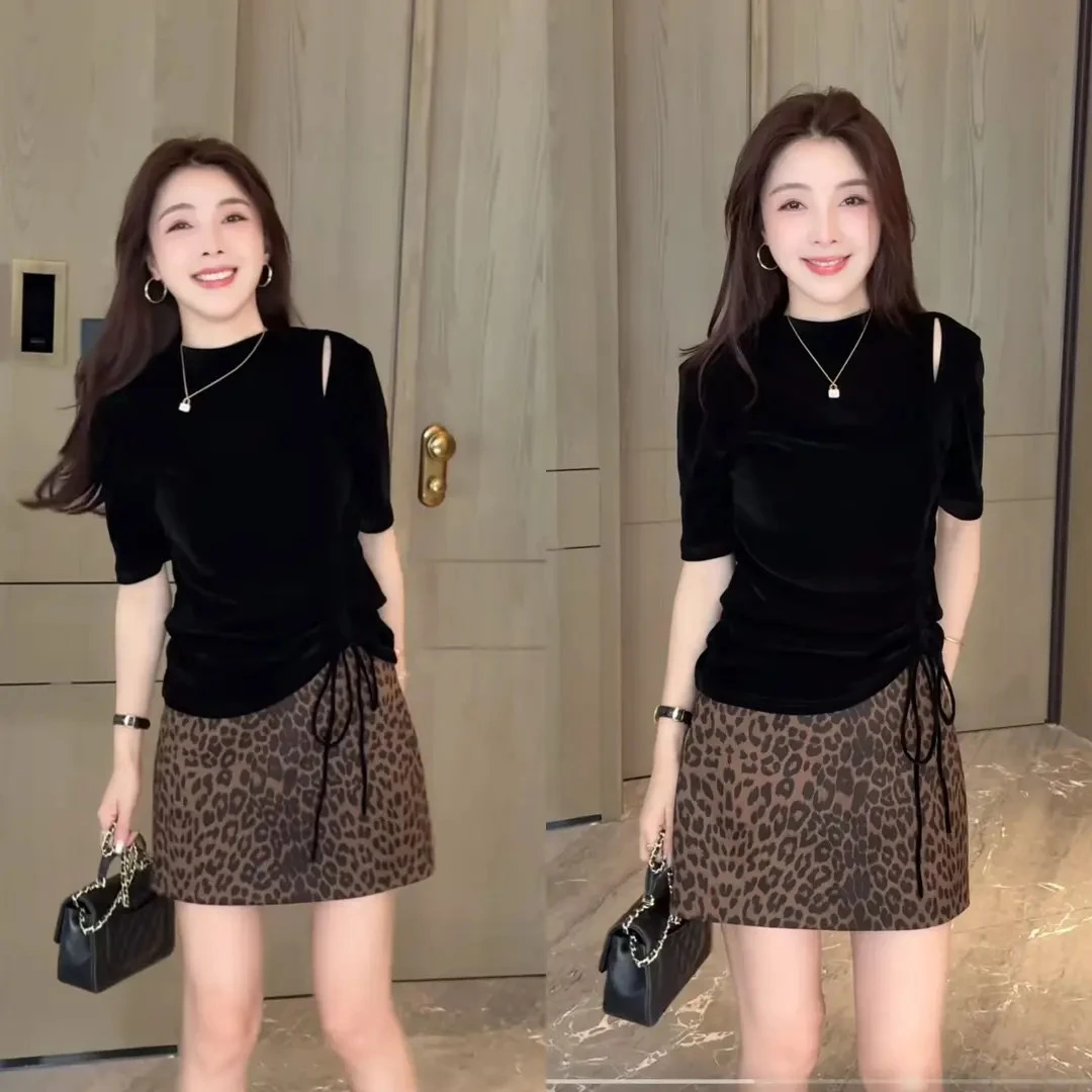 秋季新款时尚洋气丝绒抽绳褶皱五分袖上衣T恤+豹纹半身裙两件套女