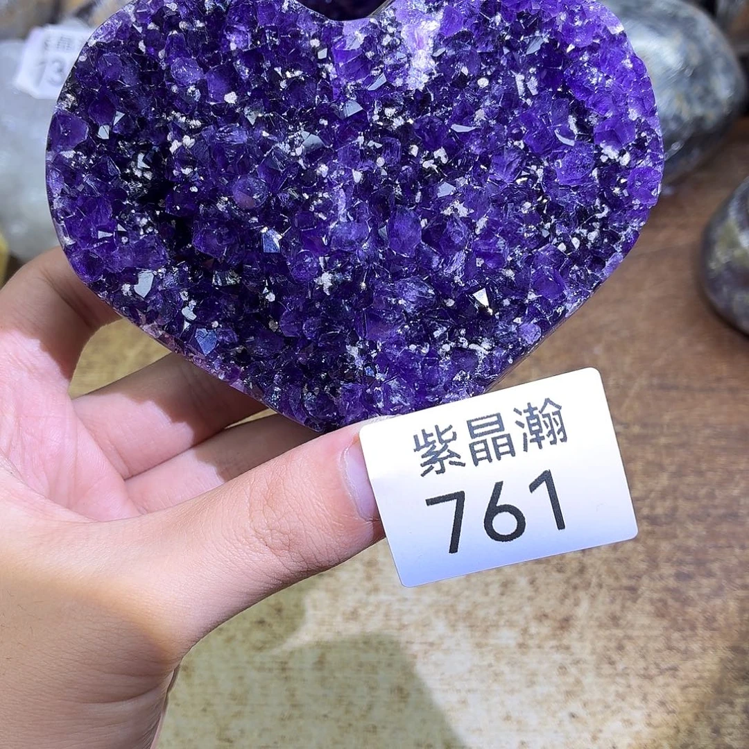 未镶嵌大型摆件（非配饰）水晶